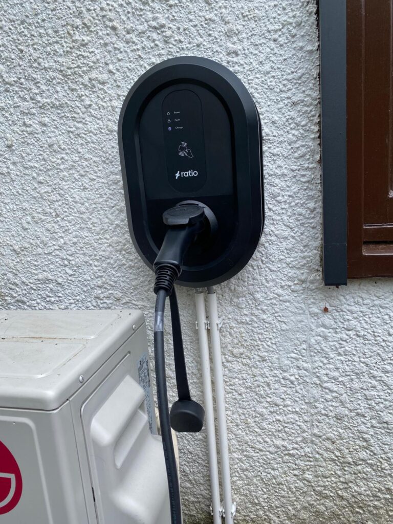 IO6 Pro socket